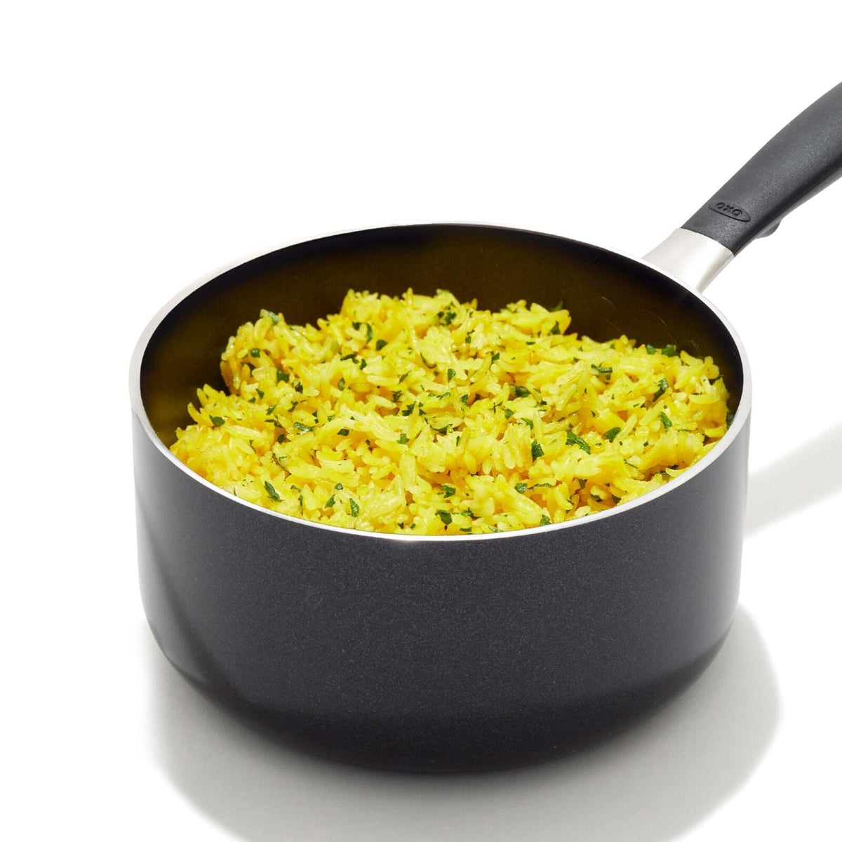 non-stick-pro-every-day-1-6-qt-saucepan-with-lid-r3 oxo_cc010467-001_nonstick-everyday-1p6qt-saucepan_pdp_03.jpg