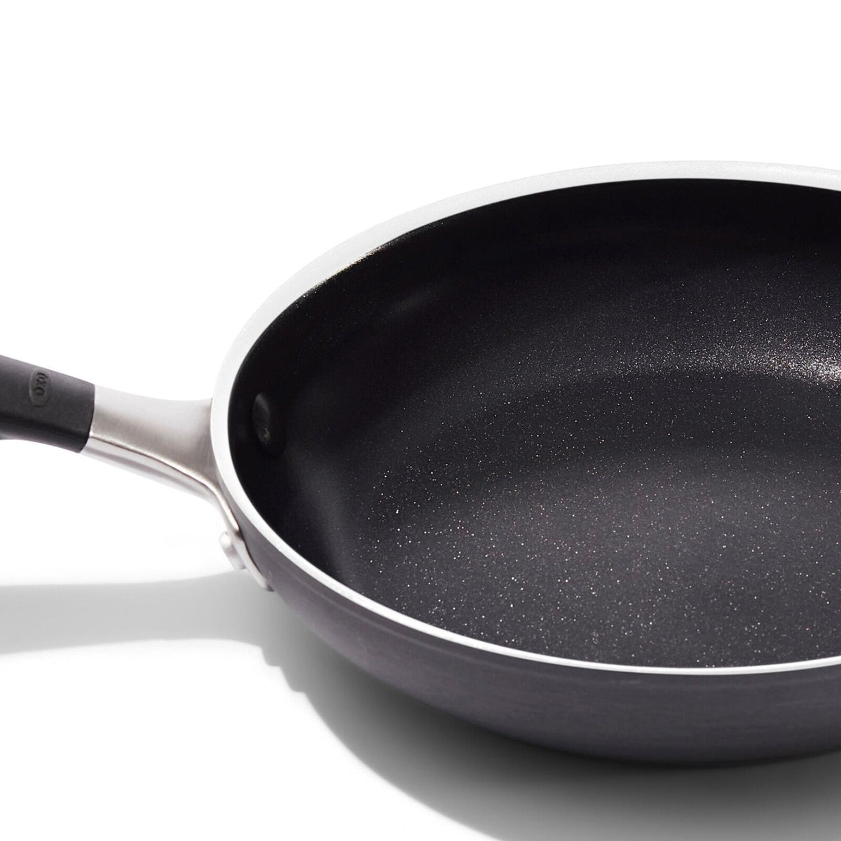 non-stick-pro-every-day-8-inch-frypan-t1 oxo_cc010468-001_nonstick-everyday-8in-fry-pan_pdp_06.jpg