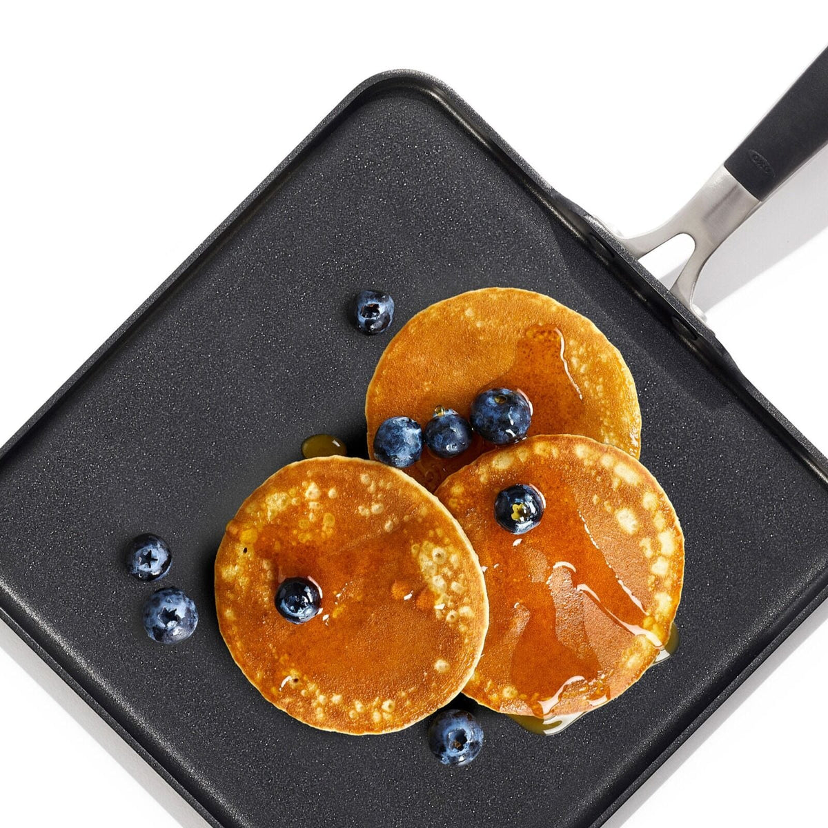 oxo-stainless-steel-everyday-11-in-square-griddle-n2 oxo_cc010472-001_nonstick-everyday-11in-square-griddle_pdp_05.jpg