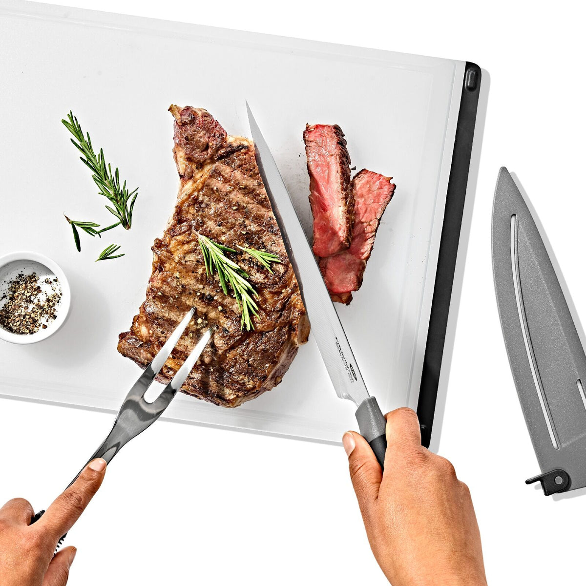 8-in-chefs-knife-with-locking-sheath-t3 oxo_chefs-knife-with-sheath_pdp_05.jpeg