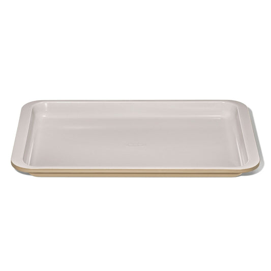 non-stick-pro-ceramic-coated-metal-bakeware-jelly-roll-pan-y1 oxo_gg_11415700_jelly-roll-pan-biscuit_apdp_00_main.jpg