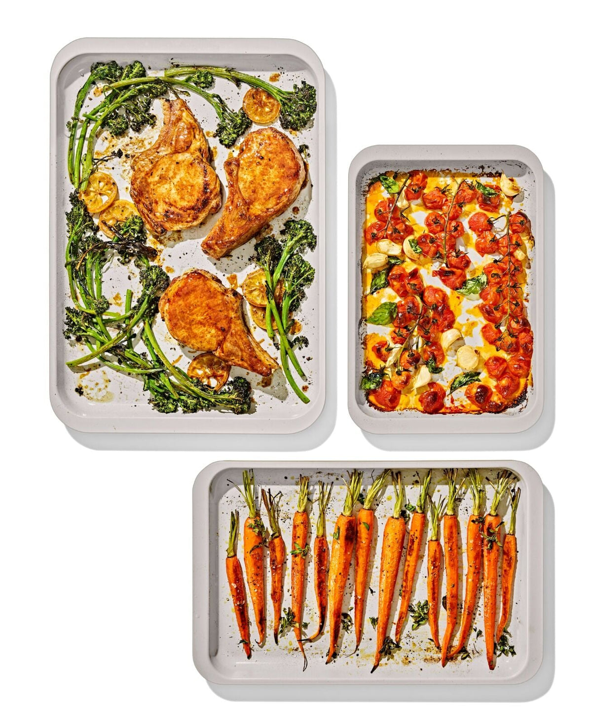 non-stick-pro-ceramic-coated-metal-bakeware-3pc-set-storm-blue-o2 oxo_gg_11423200_3pc-set-stormblue_pdp_macys_03.jpeg