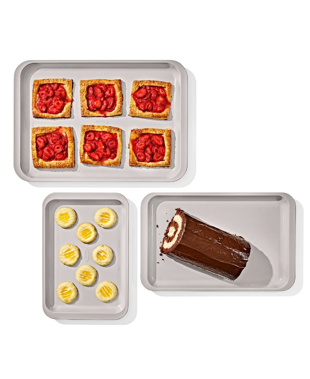 non-stick-pro-ceramic-coated-metal-bakeware-3pc-set-storm-blue-o2 oxo_gg_11423200_3pc-set-stormblue_pdp_macys_04.jpeg
