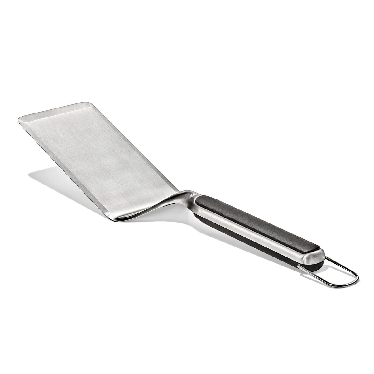 oxo-outdoor-large-griddle-turner-p7 oxo_griddle-turner_apdp_00_main_1.jpeg