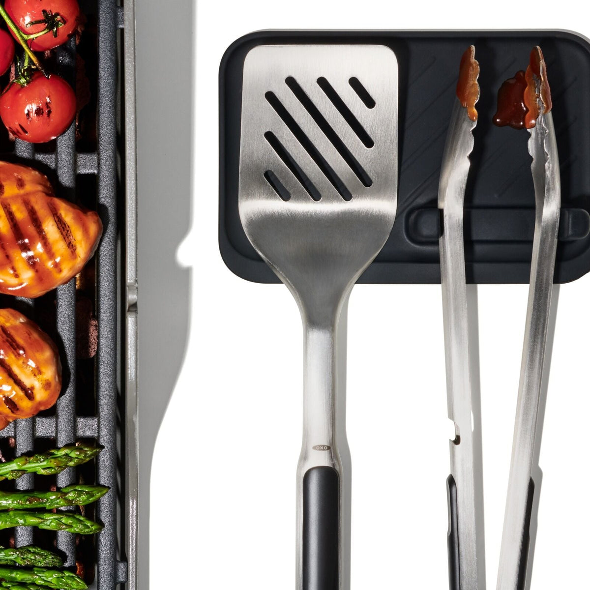 outdoor-3-piece-grilling-tool-set-w4 oxo_grilling_tool_set-9110100_013.jpg
