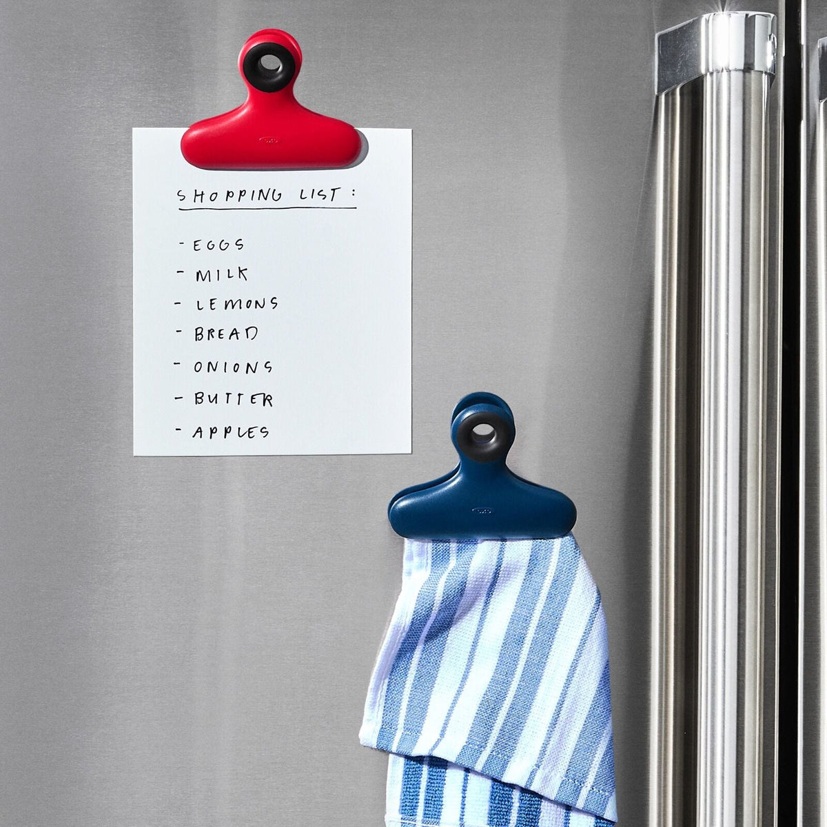 magnetic-heavy-duty-clips-4-piece-z9 oxo_heavy-duty_clips-13362600_011.jpg
