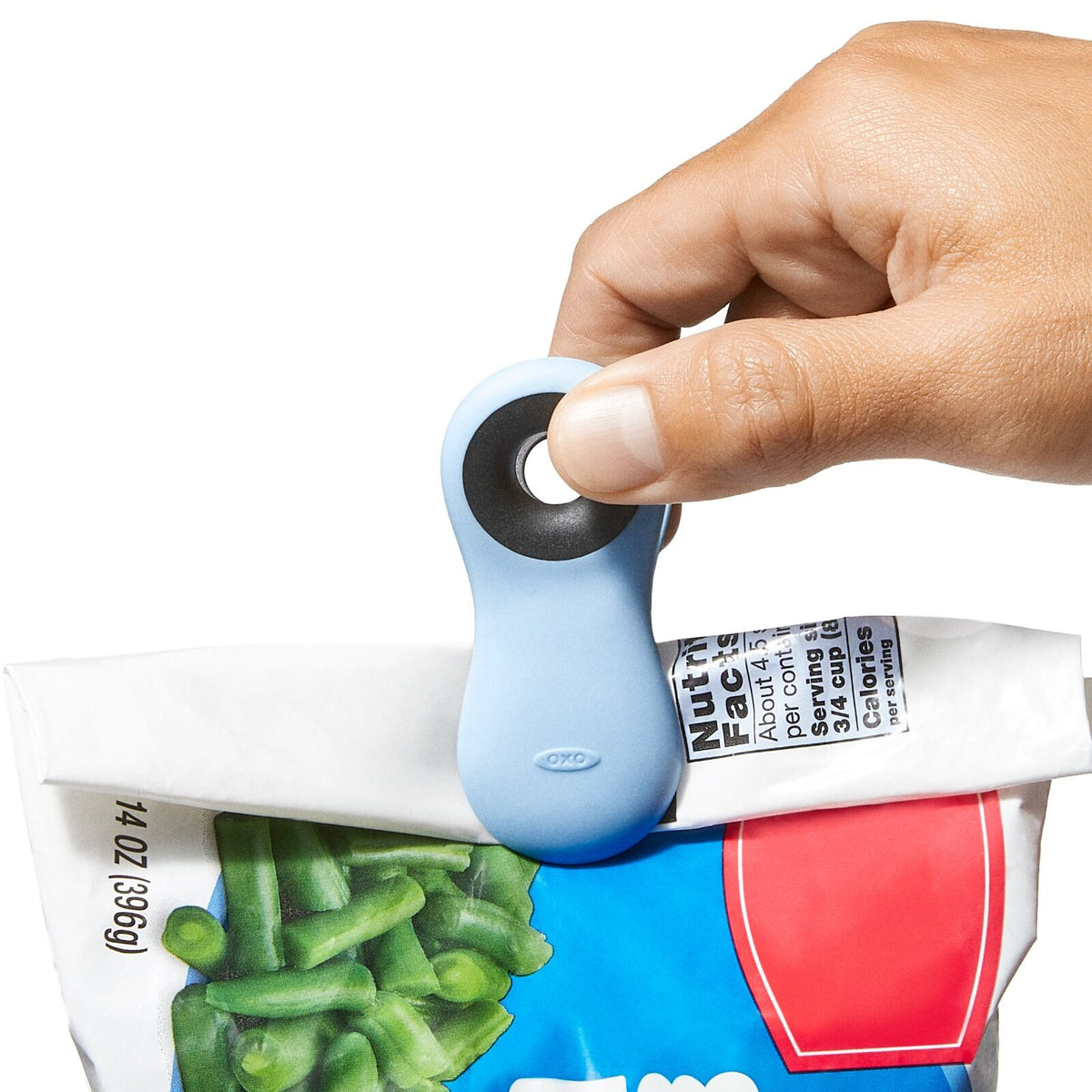 magnetic-all-purpose-clips-4-pack-assorted-colors-v8 oxo_magnetic_clips_set-13328400_017_1.jpg