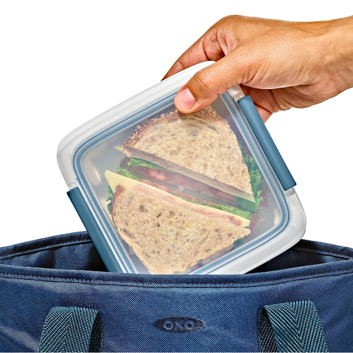 prep-and-go-slim-container-with-removable-divider-1-8-cups-0-4-l-c1 oxo_prep-go-slim-container_pdp_08.jpeg