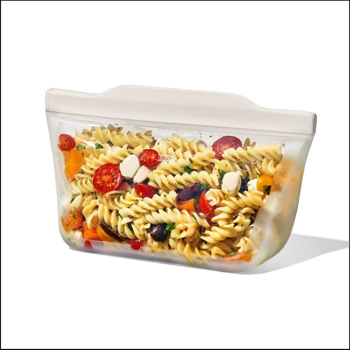 silicone-reusable-bag-stand-up-quart-32-oz-oat-x5 oxo_reusable_snack_bag-11386100_016.jpg