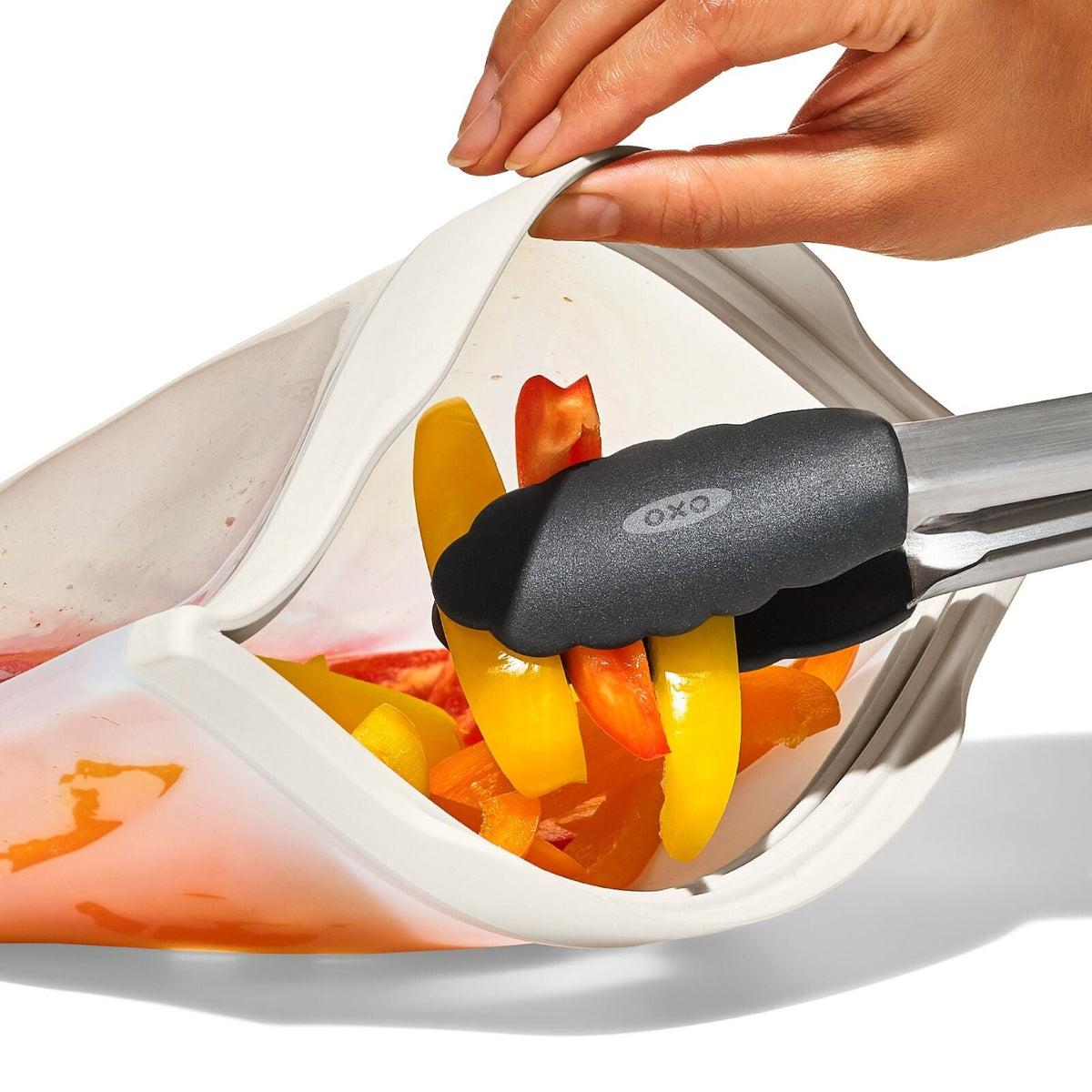 silicone-reusable-bag-half-gallon-bag-64-oz-oat-m4 oxo_sandwich_silicone_bag-11386600_026.jpg