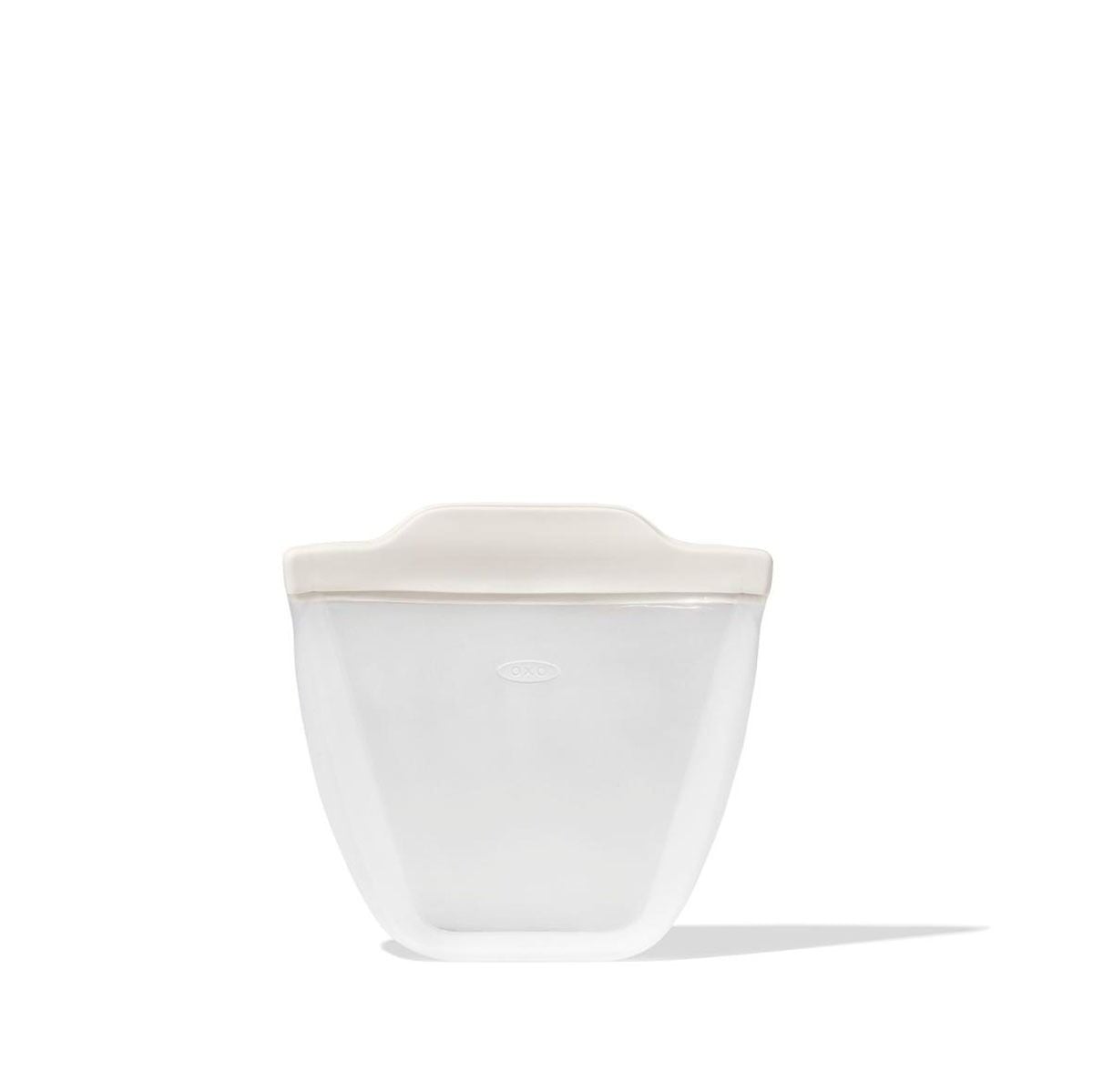 silicone-reusable-bag-stand-up-cup-8-oz-oat-d2 oxo_silicone_stand-up_bag-11385900_021.jpg