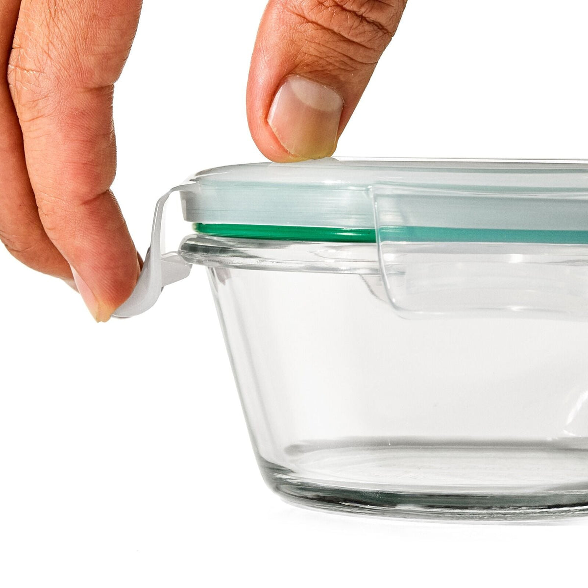 smart-seal-8-piece1-cup-glass-round-container-set-p9 oxo_smart_seal_containers-11382700_012.jpg
