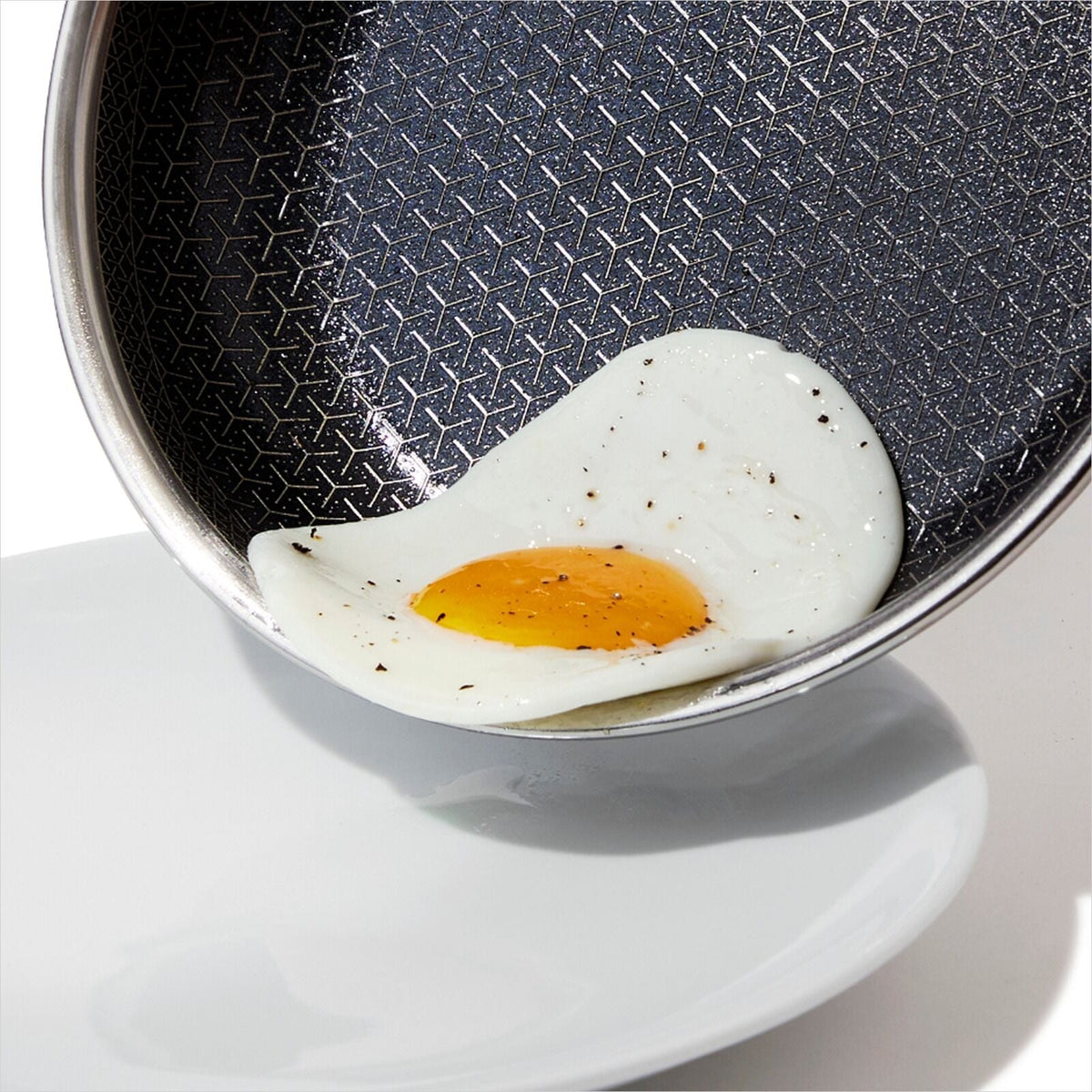 trident-hybrid-non-stick-stainless-steel-8-in-fry-pan-i0 oxo_trident-fry_ss_pdp_02_1.jpeg