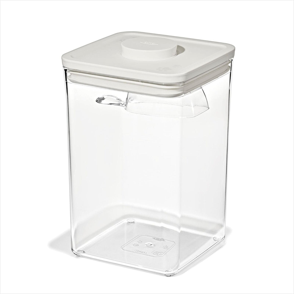 oxo-pet-pop-container-with-scoop-big-square-medium-4-4-qt-4-2-l-w7 pet_7102600_pop-4p4qt_apdp_00_main.jpeg