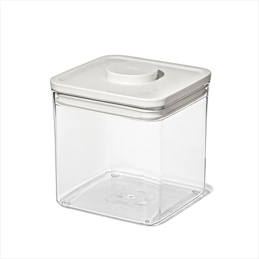 oxo-pet-pop-container-big-square-short-2-8-qt-2-6-l-u8 pet_7102800_pop-2p6qt_apdp_00_main.jpeg