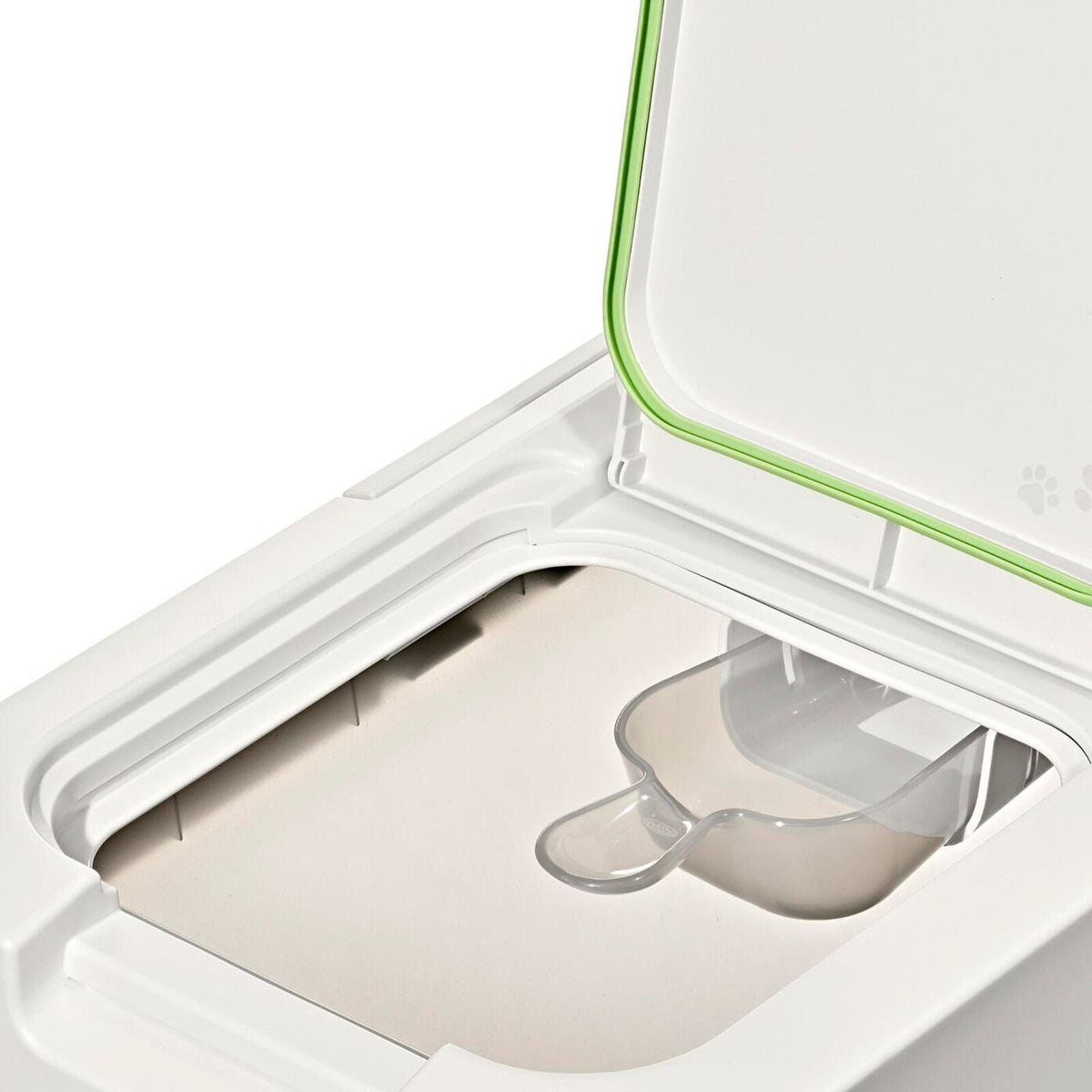 oxo-pet-airtight-food-container-with-scoop-large-a1 pet_7301500_airtight-food-container-large_pdp_03.jpeg