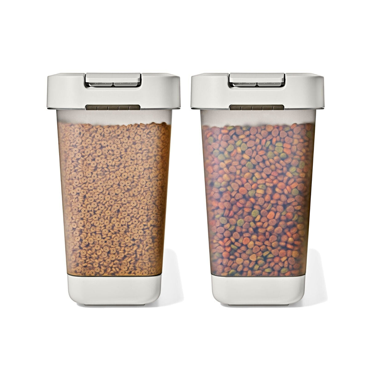 oxo-pet-airtight-food-container-with-scoop-large-a1 pet_7301500_airtight-food-container-large_pdp_06.jpeg