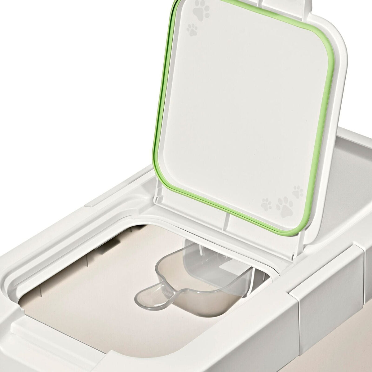 oxo-pet-airtight-food-container-with-scoop-extra-large-f0 pet_7301600_airtight-food-container-extra-large_pdp_03.jpeg