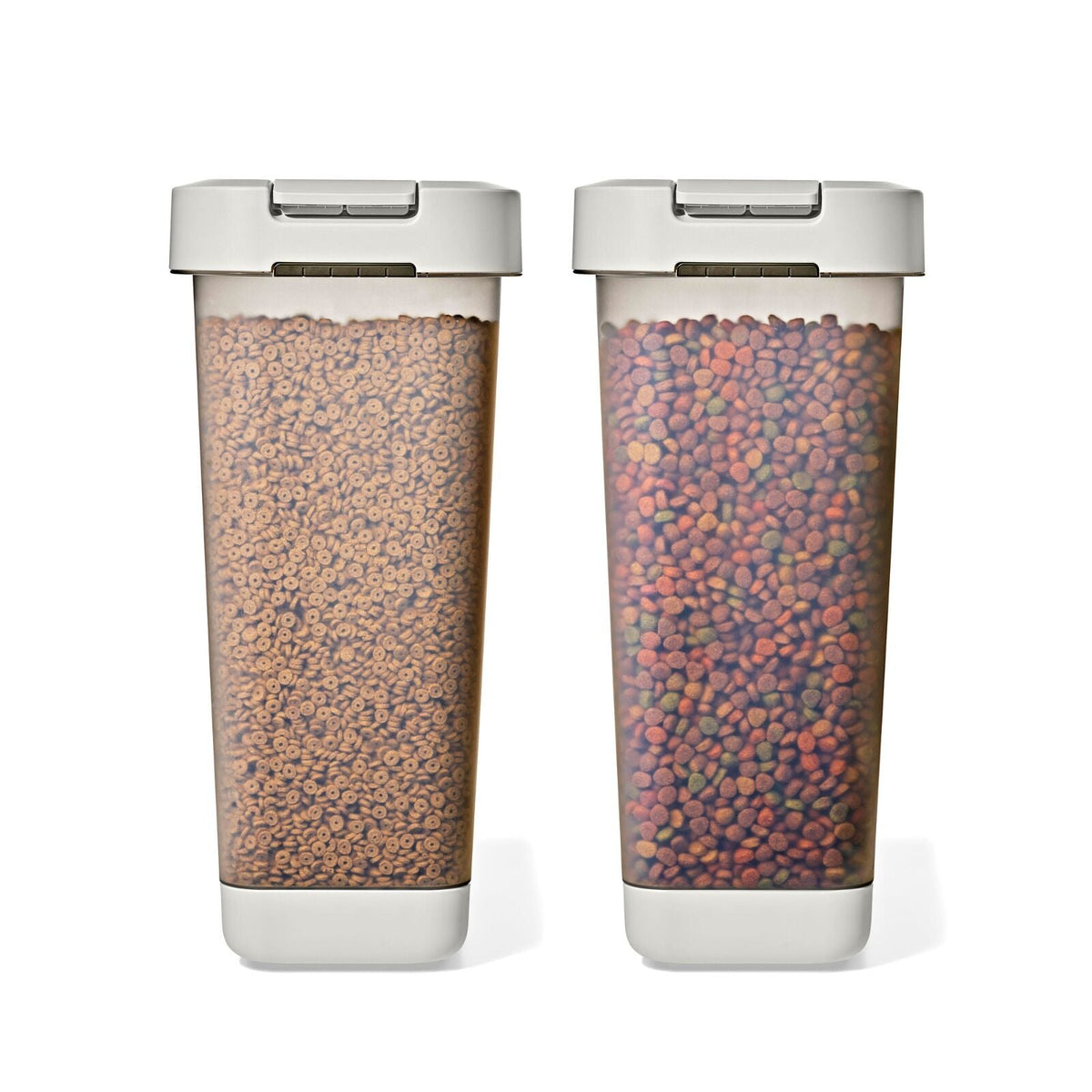 oxo-pet-airtight-food-container-with-scoop-extra-large-f0 pet_7301600_airtight-food-container-extra-large_pdp_06.jpeg