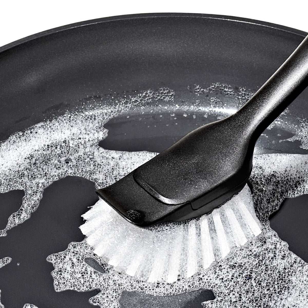 steel-dish-brush-with-replaceable-head-c3 stl_dishbrush_pdp_03.jpg