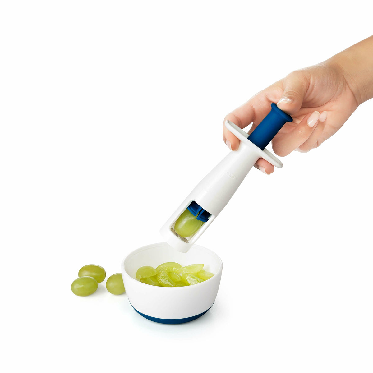 grape-cutter-o1 tot_61152300_081220_4_rgb_1_.jpg