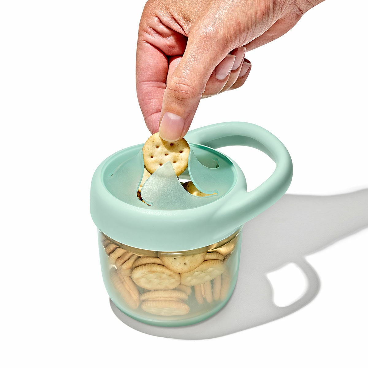 tot-snack-cup-with-lid-2-pack-d3 tot_61167200_snackcupwlid-opalblossom_04_1.jpg