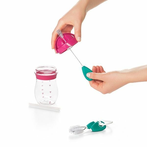cleaning-set-for-straw-and-sippy-cups-v0 tot_62123100_4e.jpg