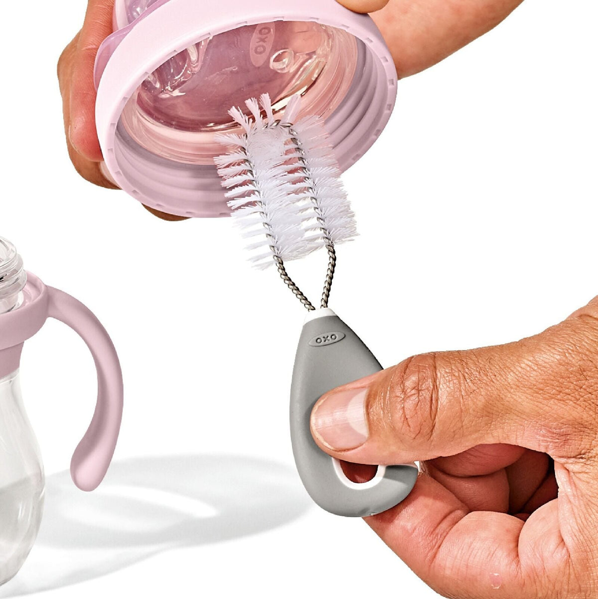 cleaning-set-for-straw-and-sippy-cup-w6 tot_62174500_cleaning-set-straw-sippy-cup_pdp_05.jpeg