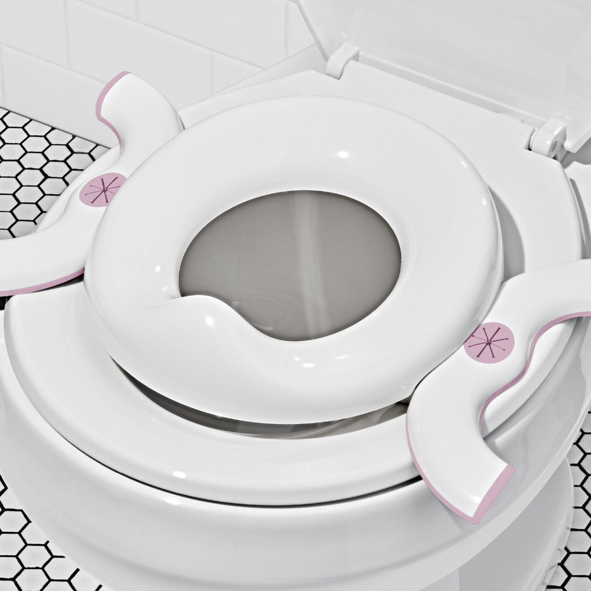 oxo-tot-2-in-1-go-potty-blossom-z7 tot_63172200_2in1-go-potty-blossom_pdp_03.jpeg