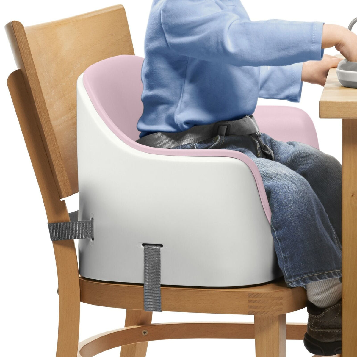 nest-booster-seat-2-0-n7 tot_63172700_nest_2_blossom_pdp_02.jpeg