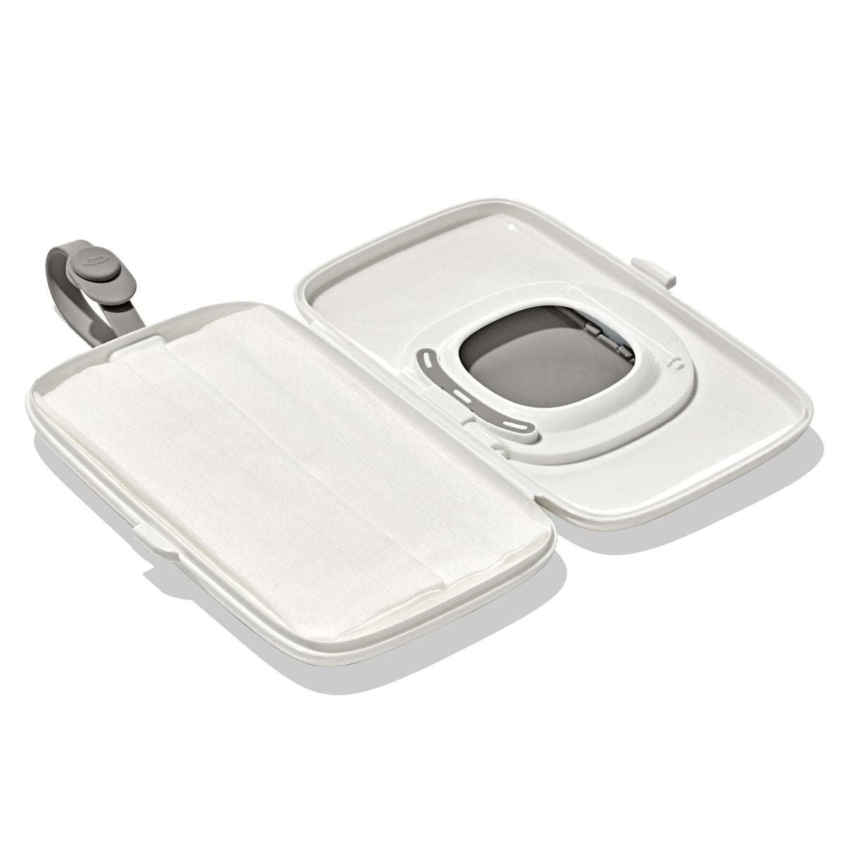 on-the-go-wipes-dispenser-k0 tot_63175100_otg-wipes-dispenser-drizzle_pdp_06.jpeg