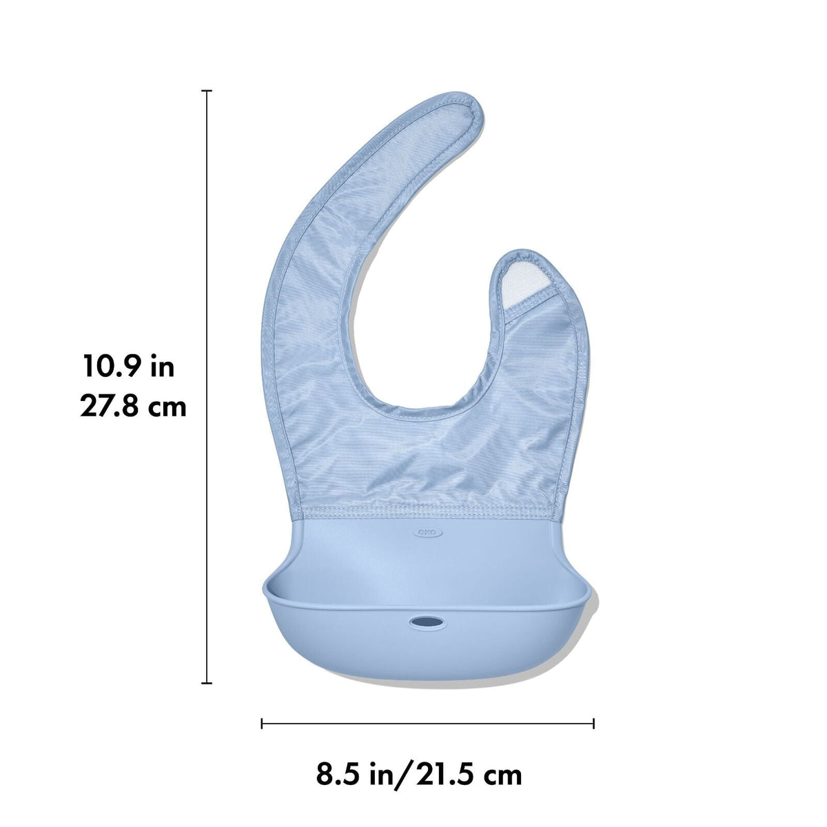 tot-baby-mealtime-set-dusk-h8 tot_roll-up-bib-dusk_apdp_01_dim.jpeg
