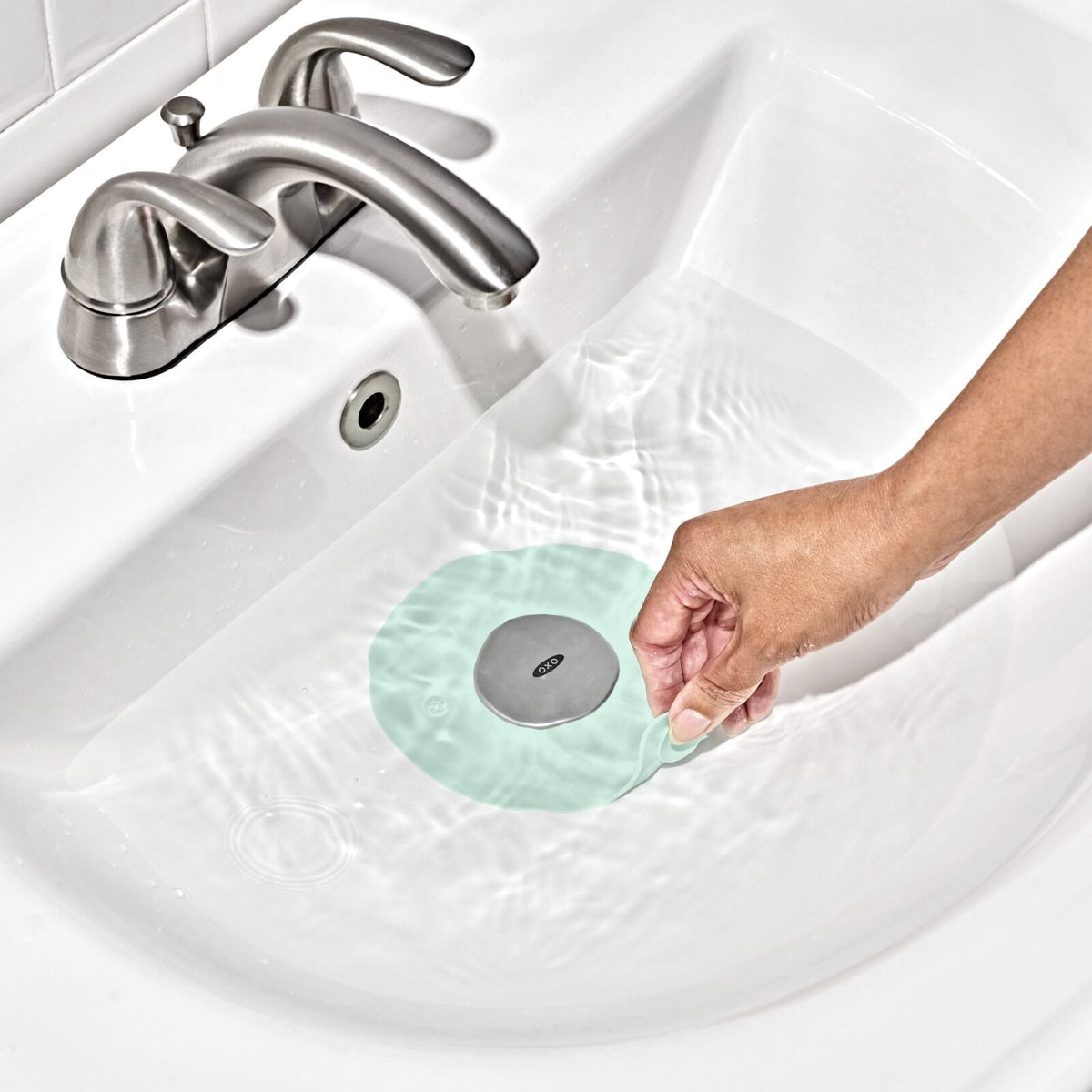 tub-stopper-opal-z1 tot_tub-stopper-opal_pdp_03_1.jpeg