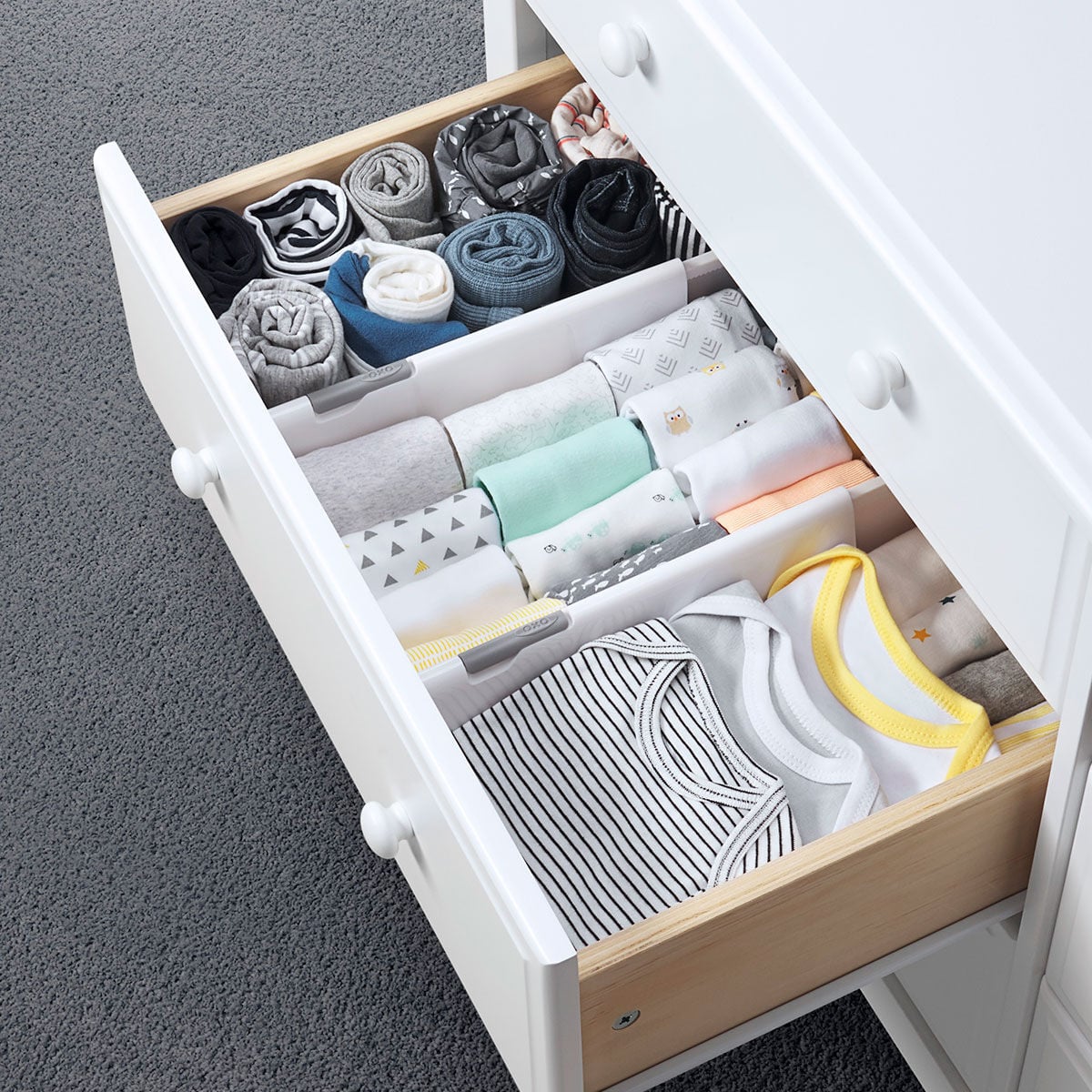 oxo-tot-expandable-dresser-drawer-divider-4-pack-w9 us298jxx1qakpzqgvd7o.jpg